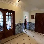Superb Position Over The River Historical Center Апартаменты Томар