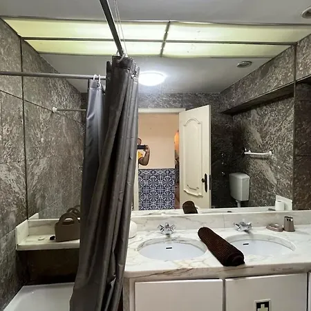 Apartman Superb Position Over The River Historical Center