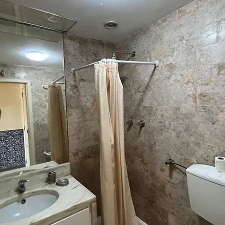 Superb Position Over The River Historical Center Apartman *