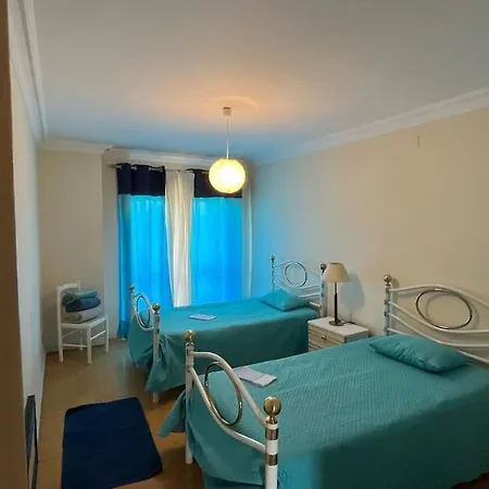 Apartman Superb Position Over The River Historical Center Tomar