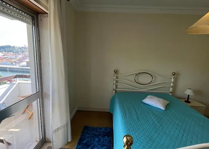 Superb Position Over The River Historical Center