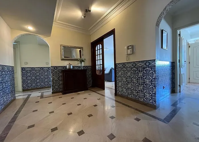 Superb Position Over The River Historical Center