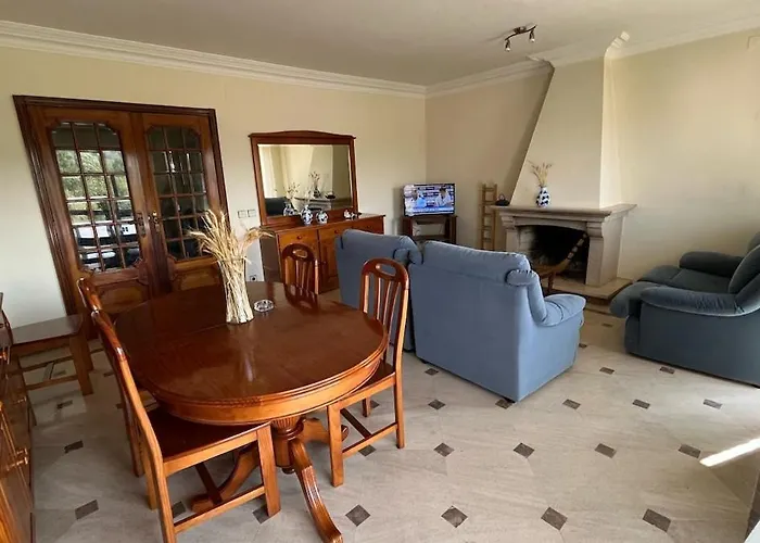 Superb Position Over The River Historical Center *